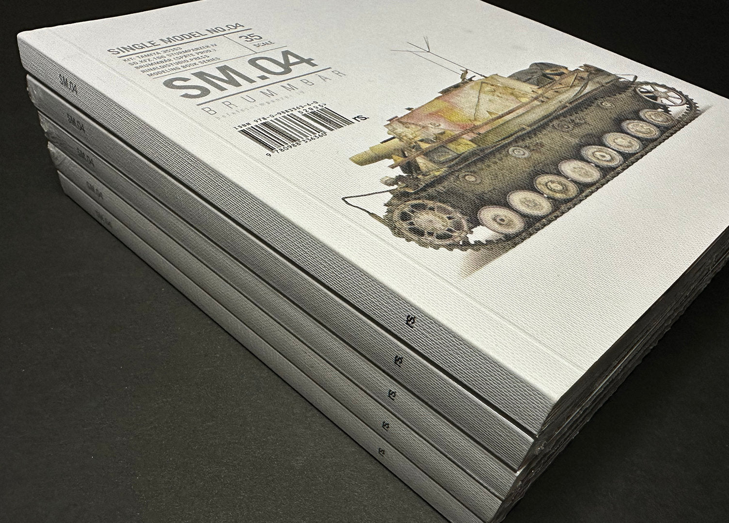 SM.04 BRUMMBÄR