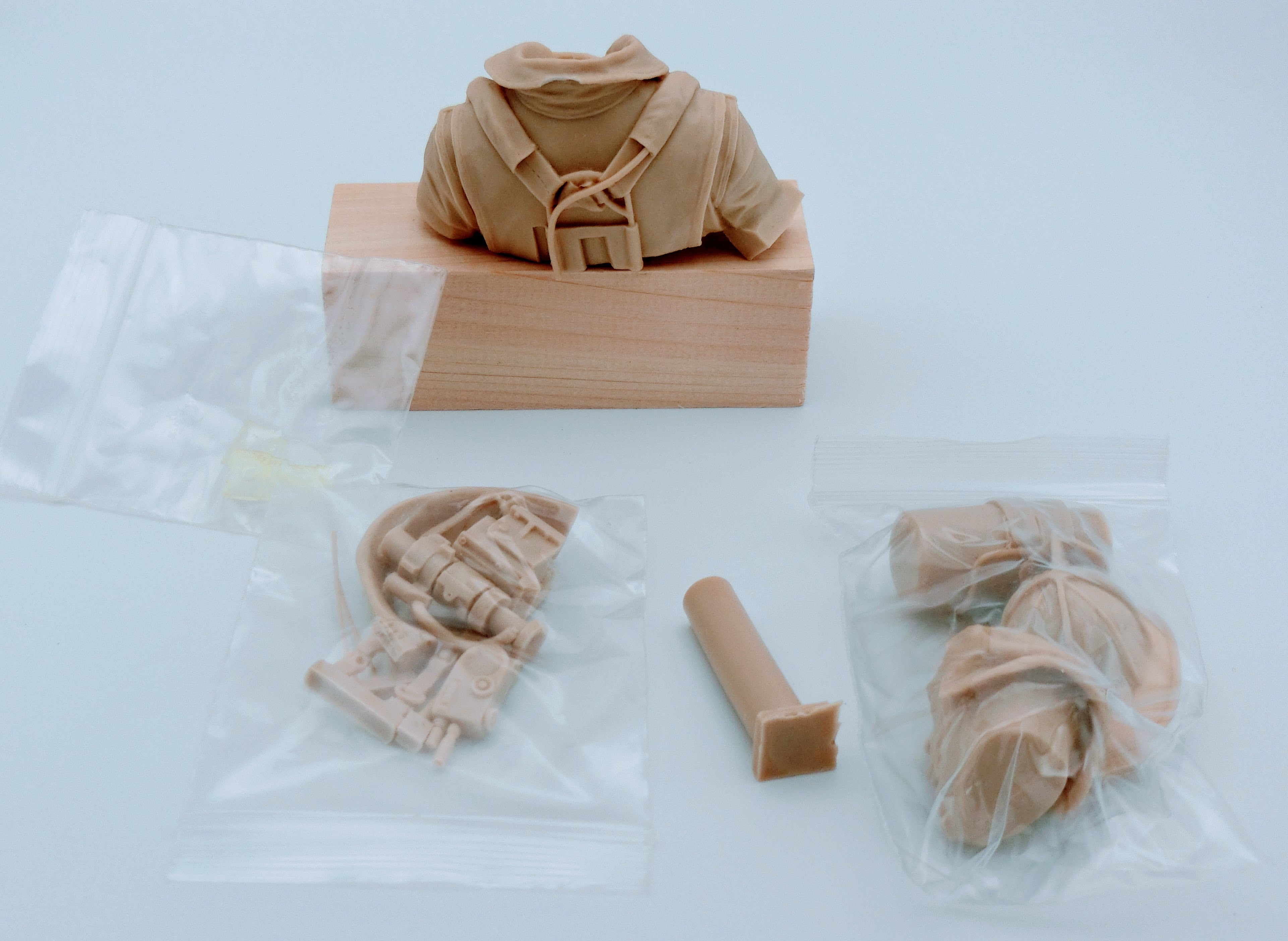 中古 ヤングミニチュア | No. YC1801 | 消防士