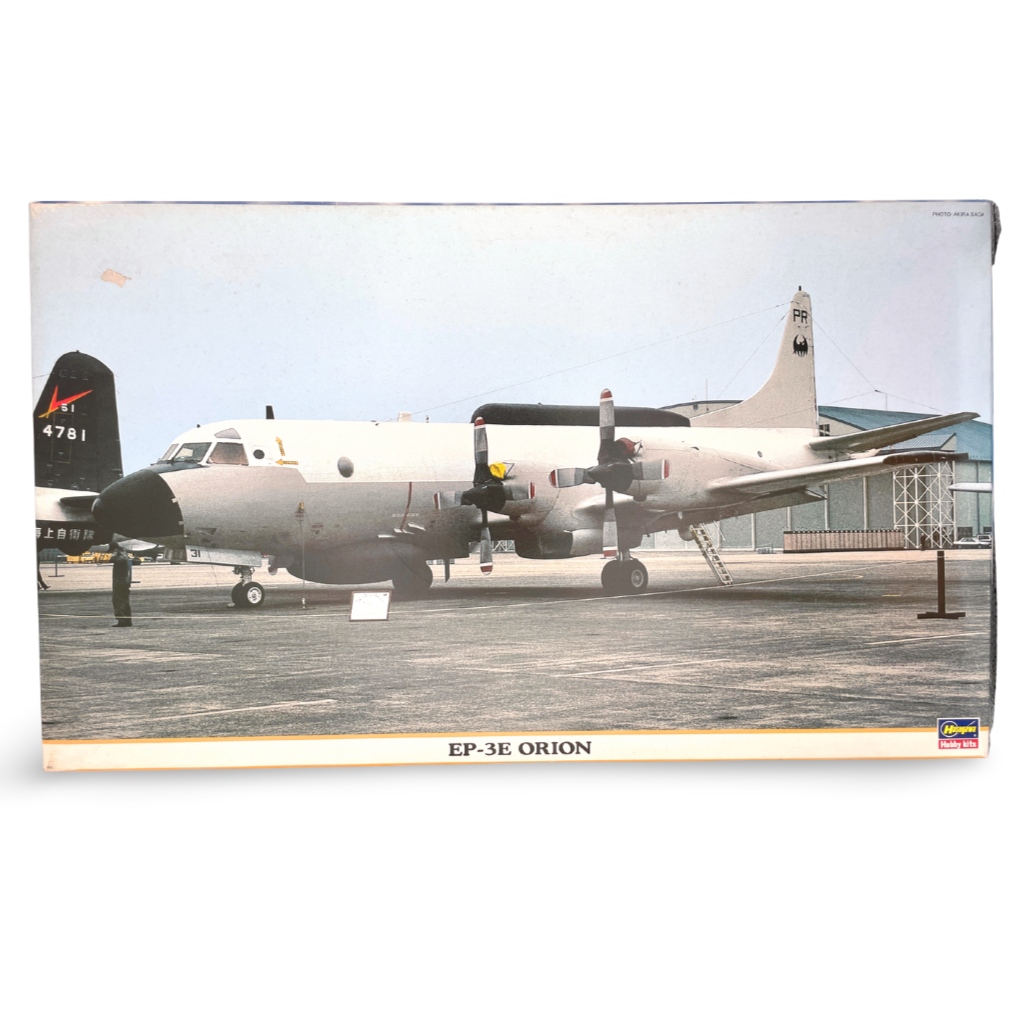 ハセガワ EP-3E オライオン 1/72［00167］ボックスアート（駐機中の機体）